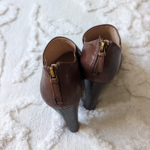 LAST CHANCE!!! Franco Sarto pumps booties, size 6 1/2. - Picture 4 of 7